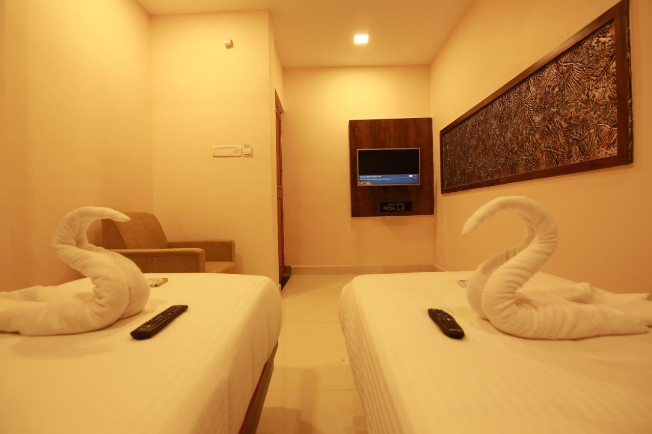 Hotel Apple Suites 班加罗尔 外观 照片