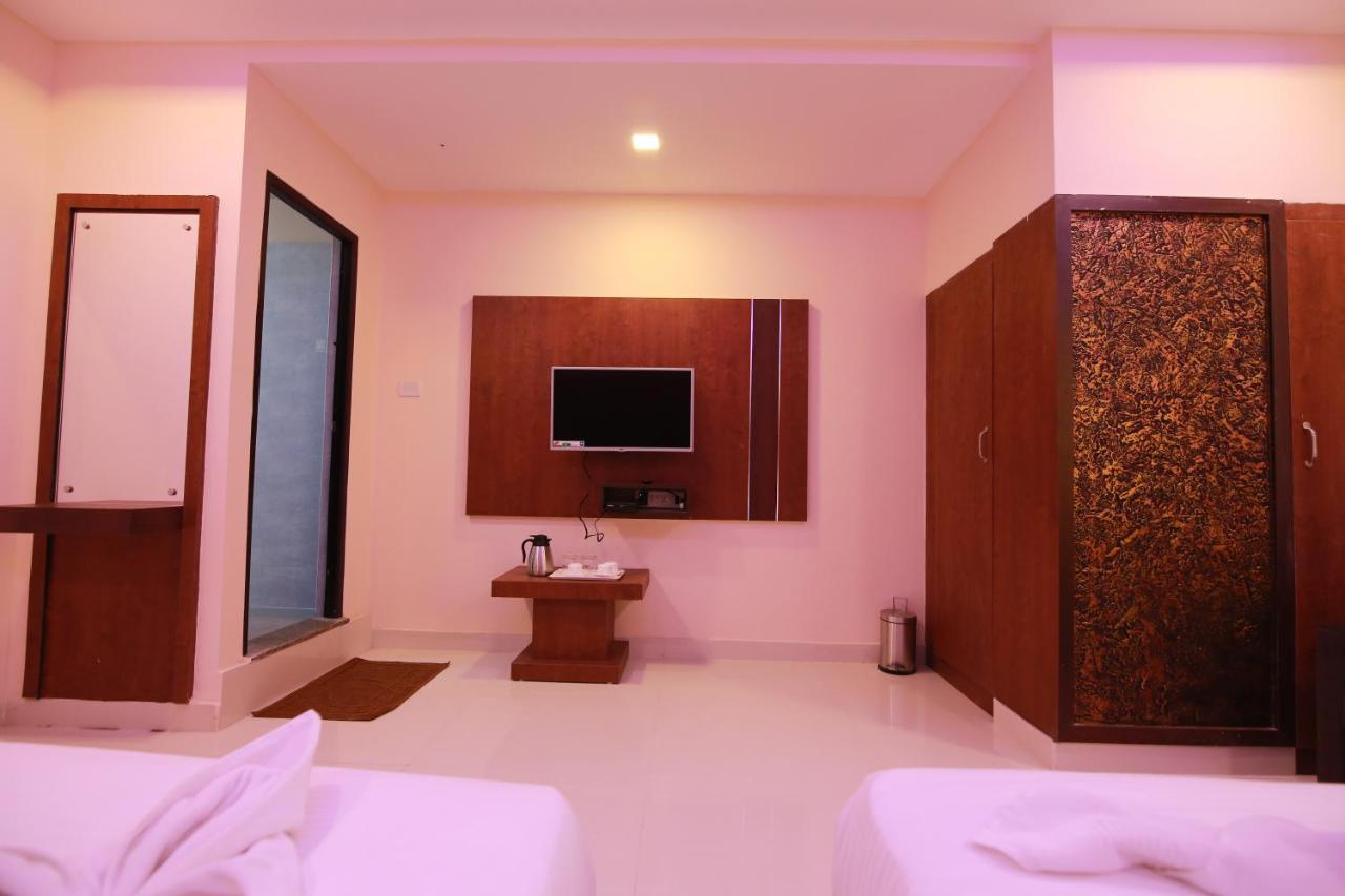 Hotel Apple Suites 班加罗尔 外观 照片