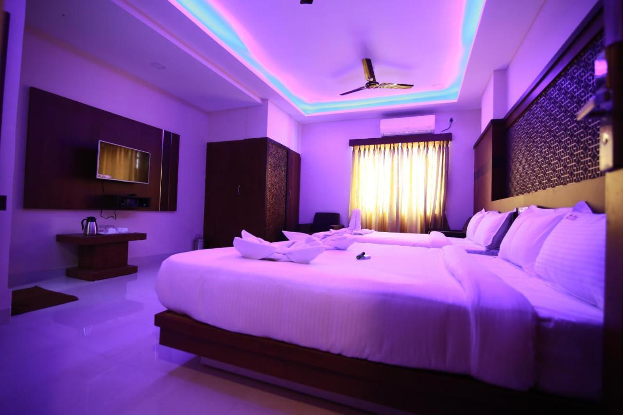 Hotel Apple Suites 班加罗尔 外观 照片